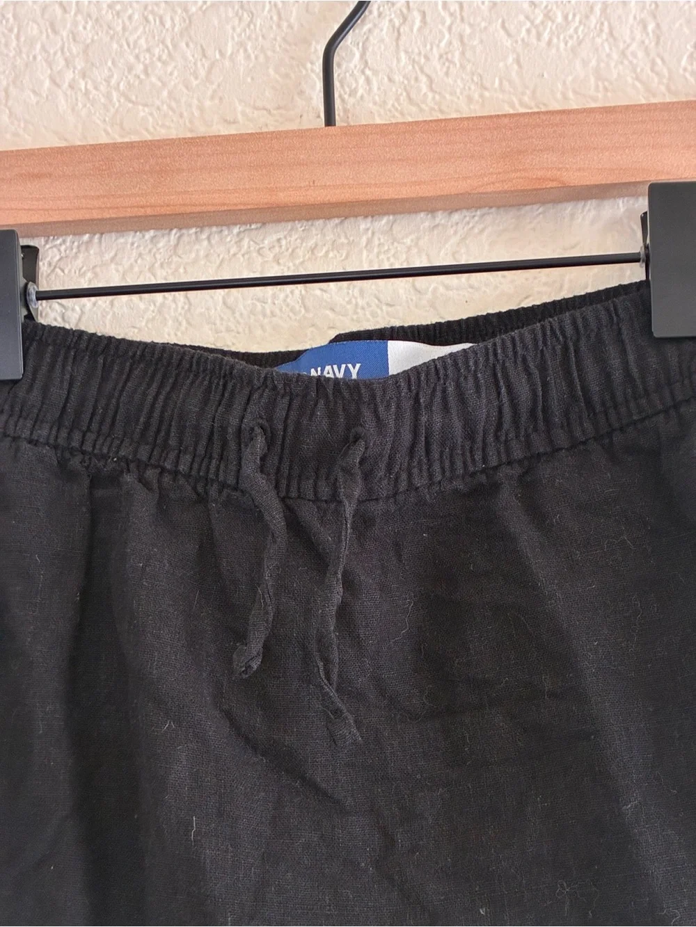 Old Navy | Like new black linen blend elastic waist mini skirt girls size 8